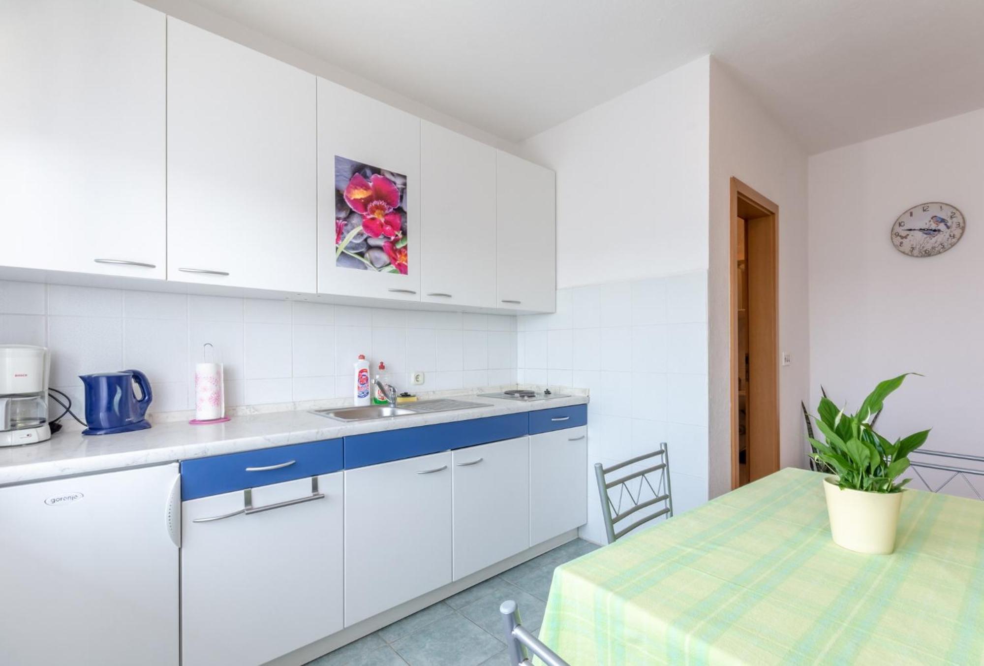 Apartments Mimi โตรกีร์ ห้อง รูปภาพ